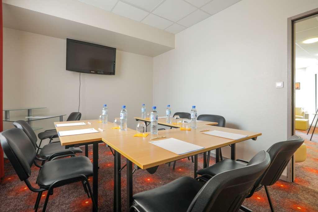 Brit Hotel Rennes St Gregoire - Le Villeneuve Saint-Grégoire Ανέσεις φωτογραφία