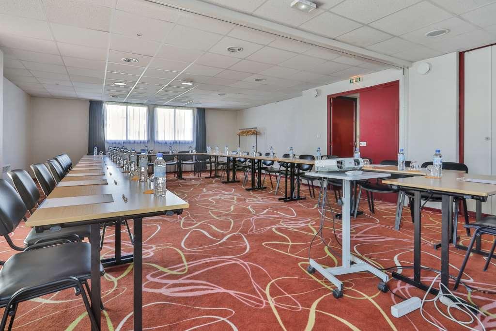 Brit Hotel Rennes St Gregoire - Le Villeneuve Saint-Grégoire Ανέσεις φωτογραφία